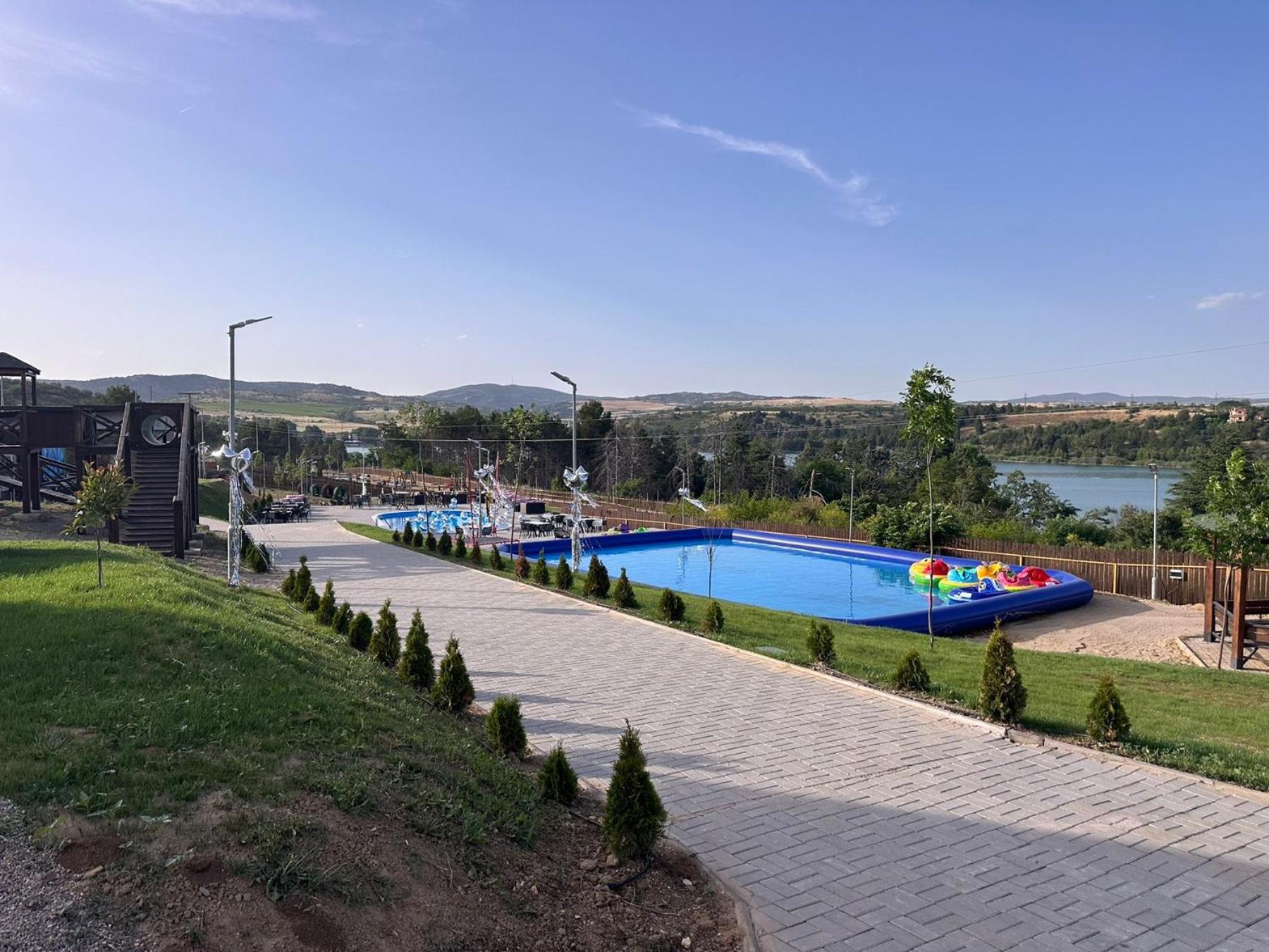Eco Camp Lake Mladost Veles Bagian luar foto