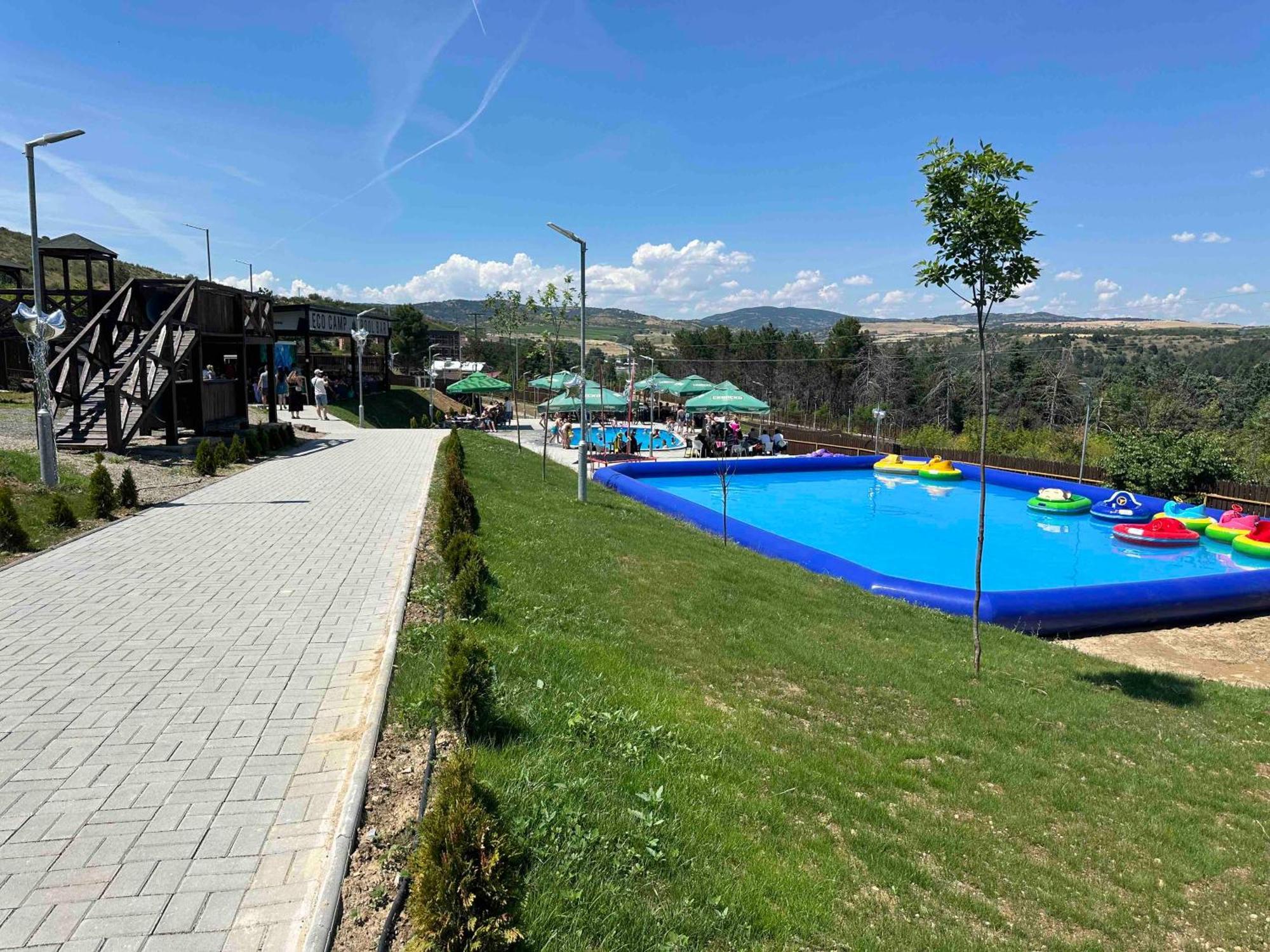 Eco Camp Lake Mladost Veles Bagian luar foto